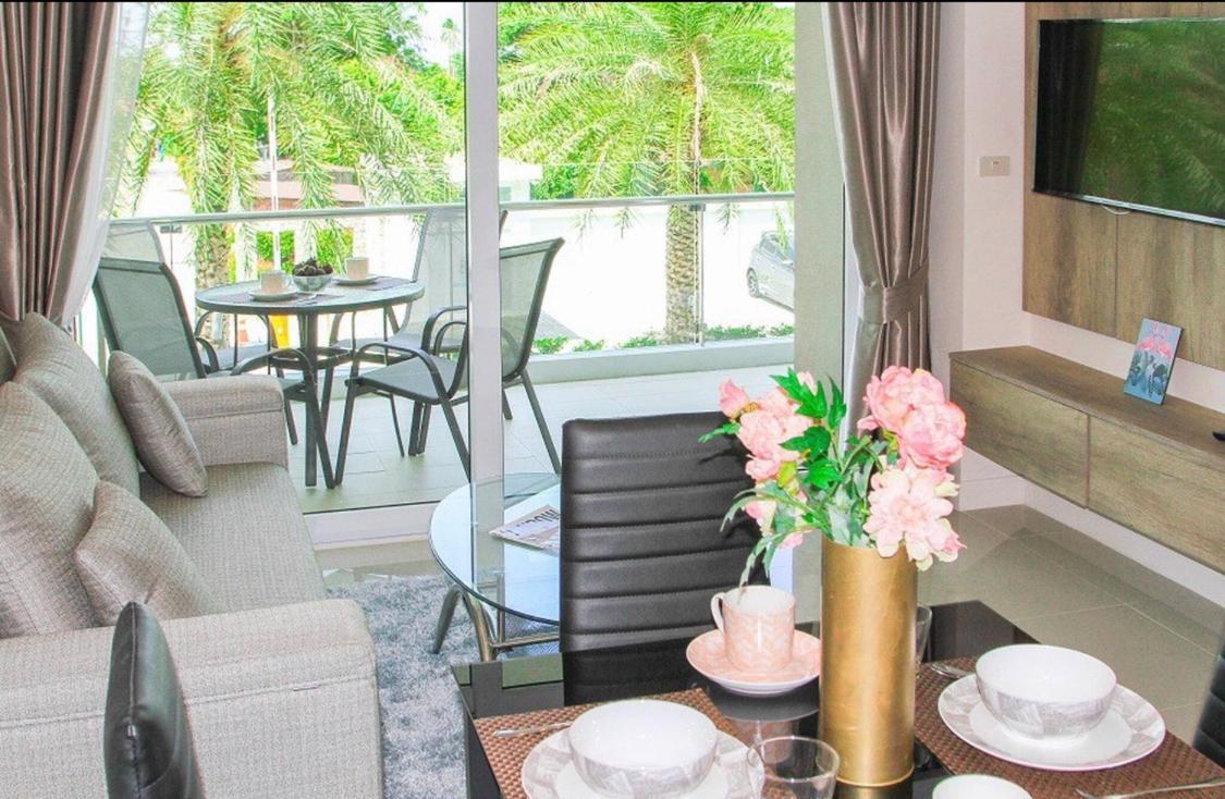 Rawai Beach Condo Kültér fotó